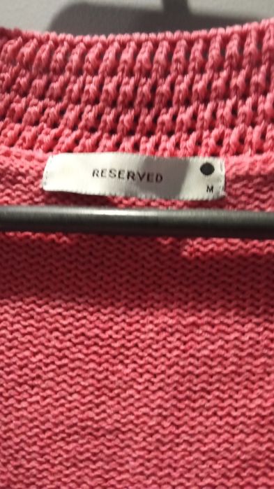 Sweterek róż Reserved  .