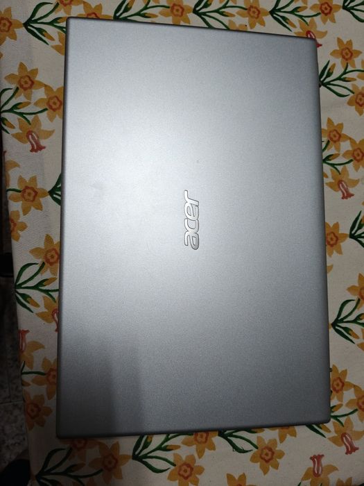 Portátil Acer | Intel i7 | 20GB RAM | NVIDIA Dedicada - Como Novo"