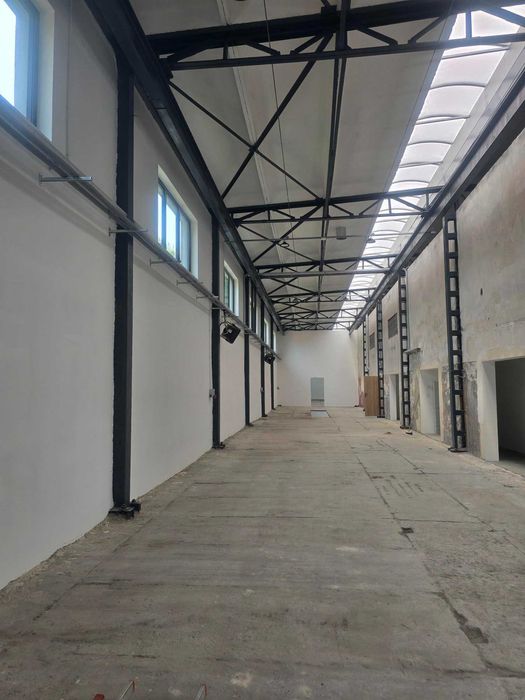 Hala produkcyjno- magazynowa z pomieszczeniami socjalnymi