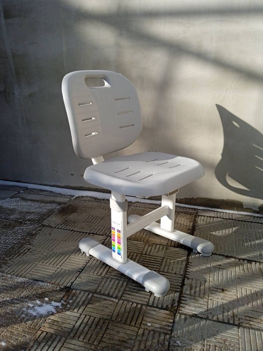 Дитячий стілець FunDesk стільчик зростаючий 3-12 років