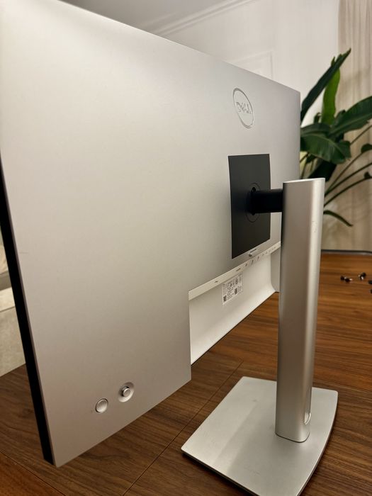 Dell UltraSharp U2723QE 27 cali 4K IPS Black USB C idealny stan