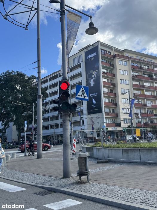 3 pokoje w sercu Gdyni! Róg Skweru Kościuszki i Świętojańskiej