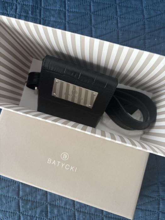 Skórzane etui na pasku Batycki