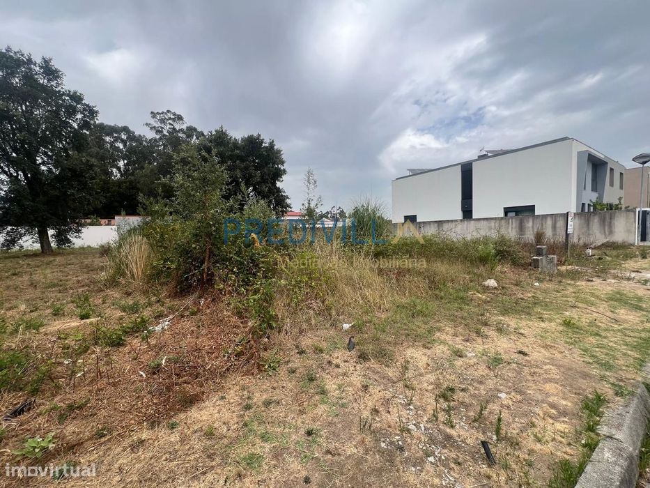 Terreno Para Construção  Venda em Moreira,Maia