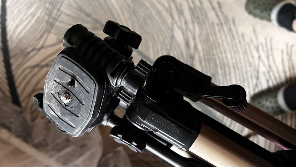 Штатив триног Velbon cx-444
