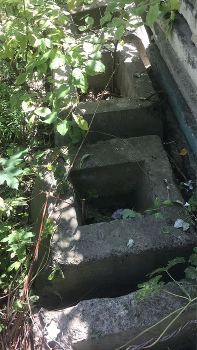 Плиты заборные 4х2,5м 4х2,9м 6х2м 6х3м 2,5х2,9м Б/У паркан бетонний