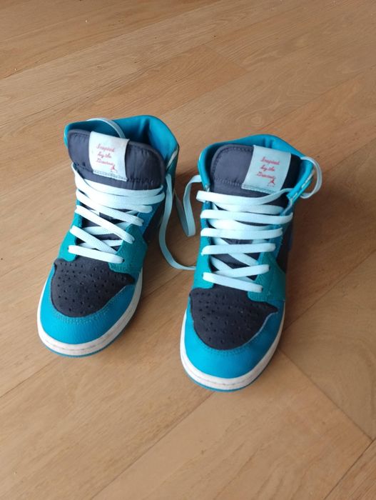 Nike Air Jordan Mid 39 inspired