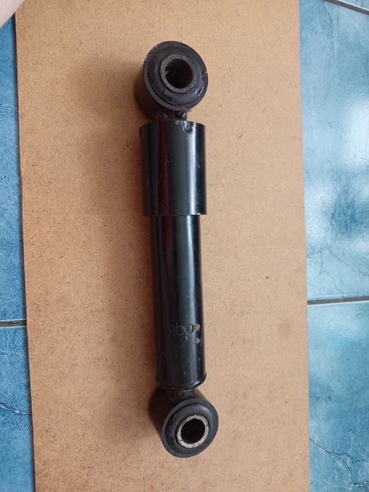 Амортизатор Sabo 895139 на Volvo FH