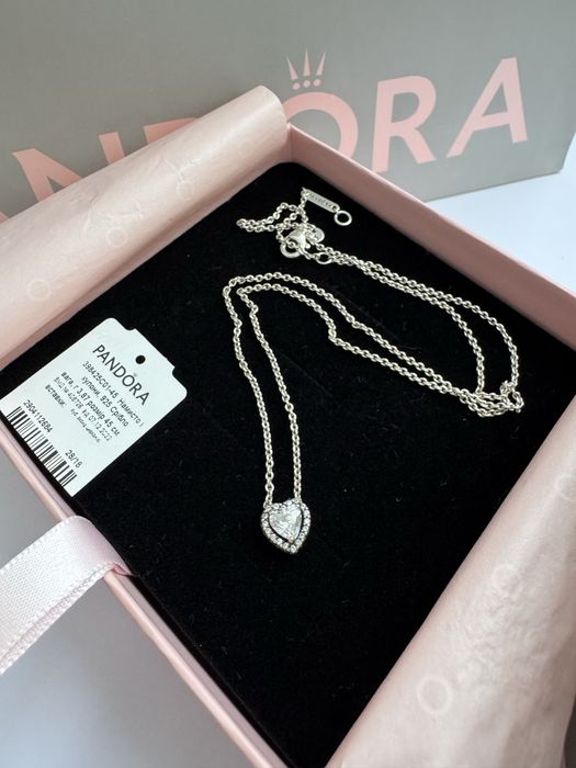 Намисто "Щирі почуття" Pandora