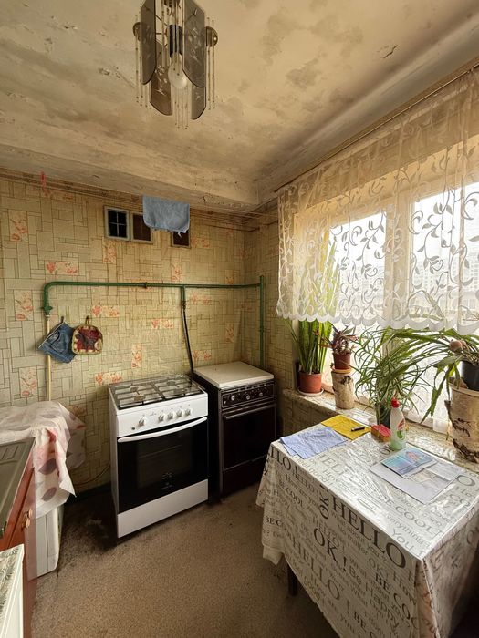 Продаж кімнати, метро Дарниця 15 хвилин пішки
