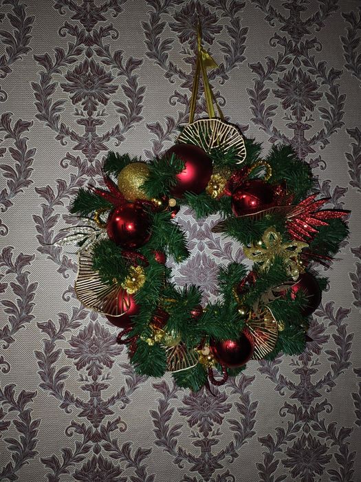 Вінець новорічний, ручної роботи