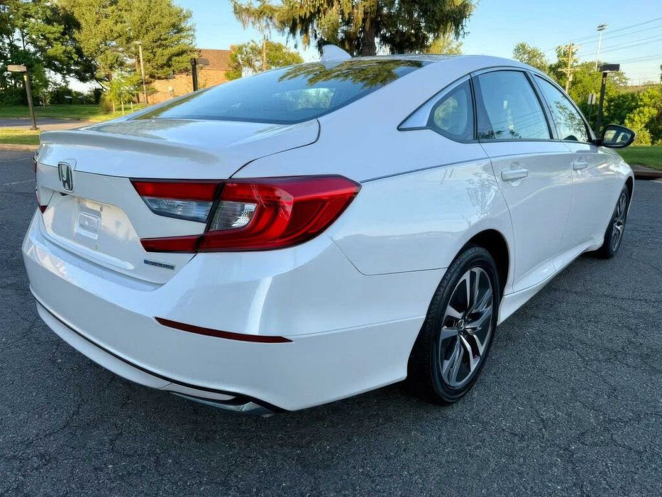 Honda Accord Hybrid      2019