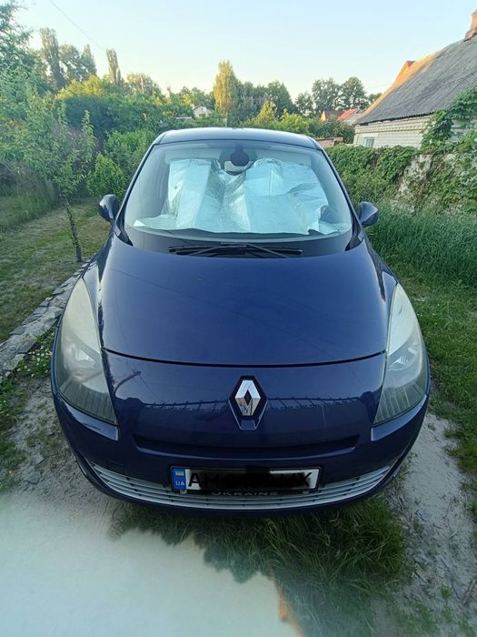 Продам Renault grand scenic