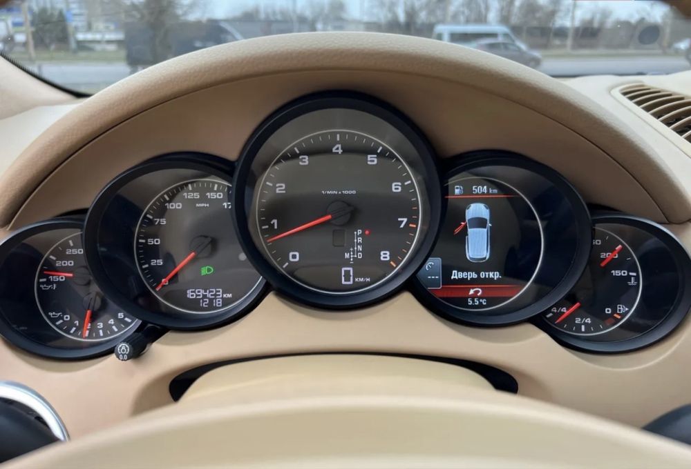 Porsche cayenne 2013 3.6