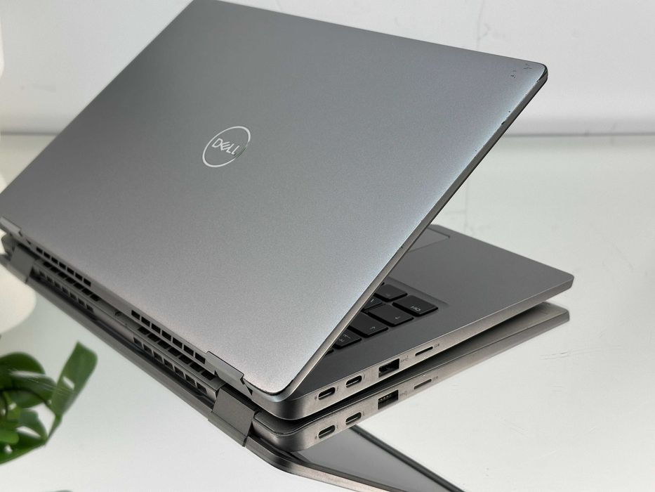 PRECYZYJNY Laptop Dell Latitude 5330 i5 8GB 256GB WIN11 PRO +zasilacz