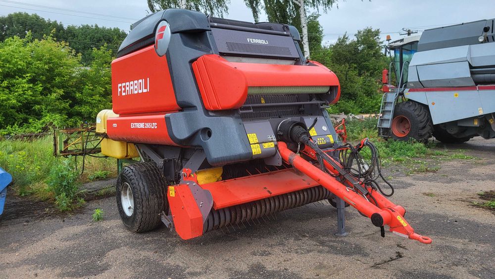 Рулонний прес-підбирач Feraboli Extreme 265 LTC