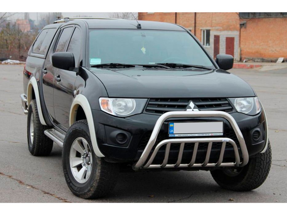 Mitsubishi L200 2006-2015 рр. Кенгурятник (нерж.)