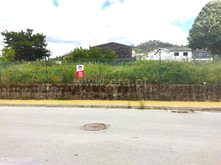 Terreno / Baião, Ancede e Ribadouro — Ancede E Ribadouro, Porto