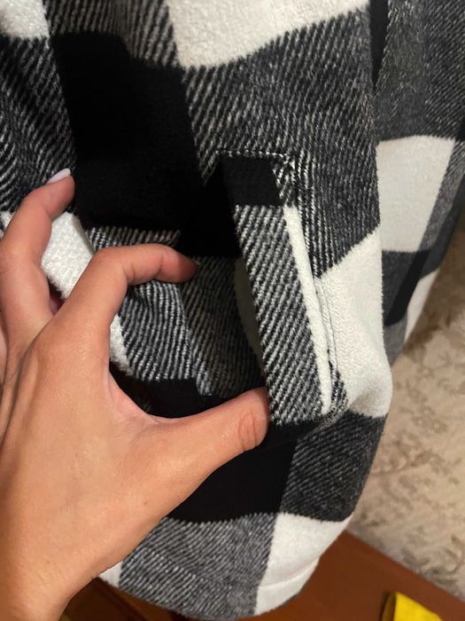 тепла сорочка-куртка H&M (оверсайз)