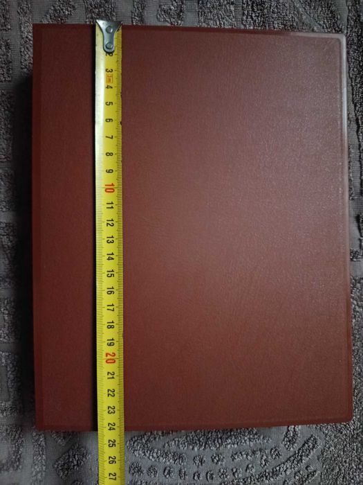 Пластиковий бокс коробка під журнали та інше.