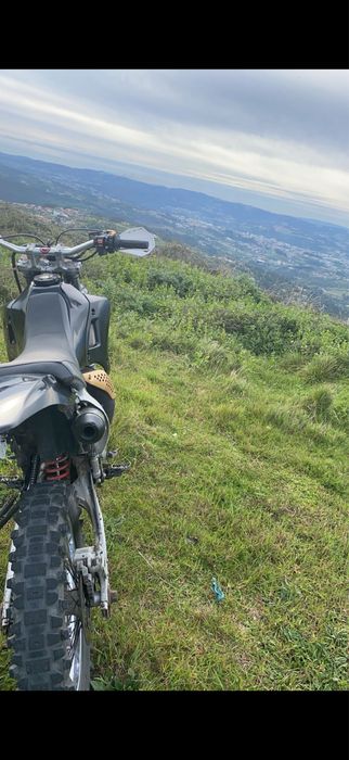 YAMAHA DTR125 em bom estado