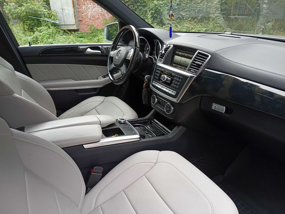 Mercedes-Benz GL450 4matic