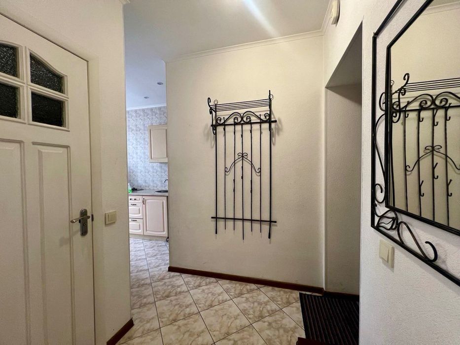 2к Бульвар Тараса Шевченка 2 метро Палац Спорту Арена Центр Подобово