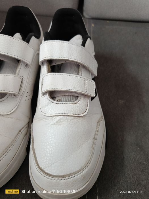 Buty firmy Adidas.