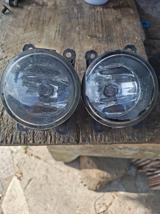 Faróis de nevoeiro frente Megane 1500 Dci modelo 3