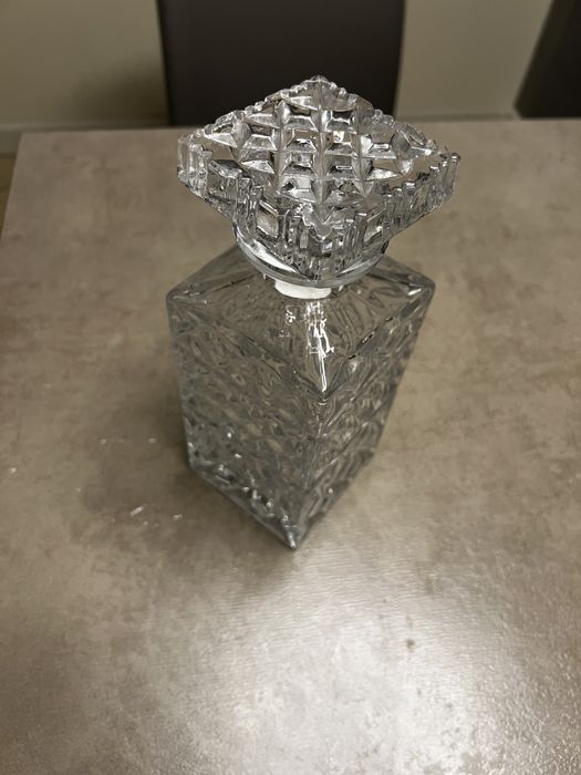 Ємність для віскі