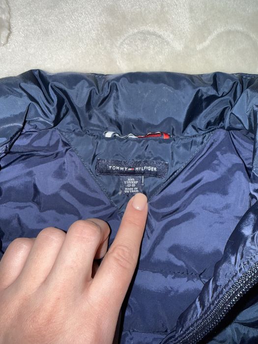 Продам дитячу куртку Tommy Hilfiger