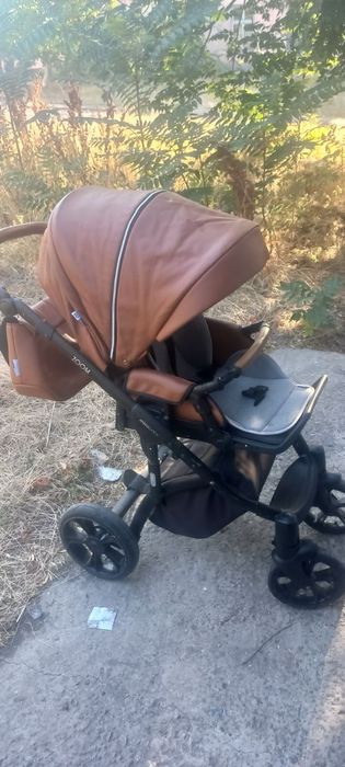 Продам новую универсальную коляску 2 в 1 Mioobaby Zoom