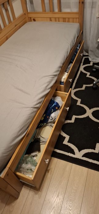 Łóżko Ikea Hemnes + 2x materac