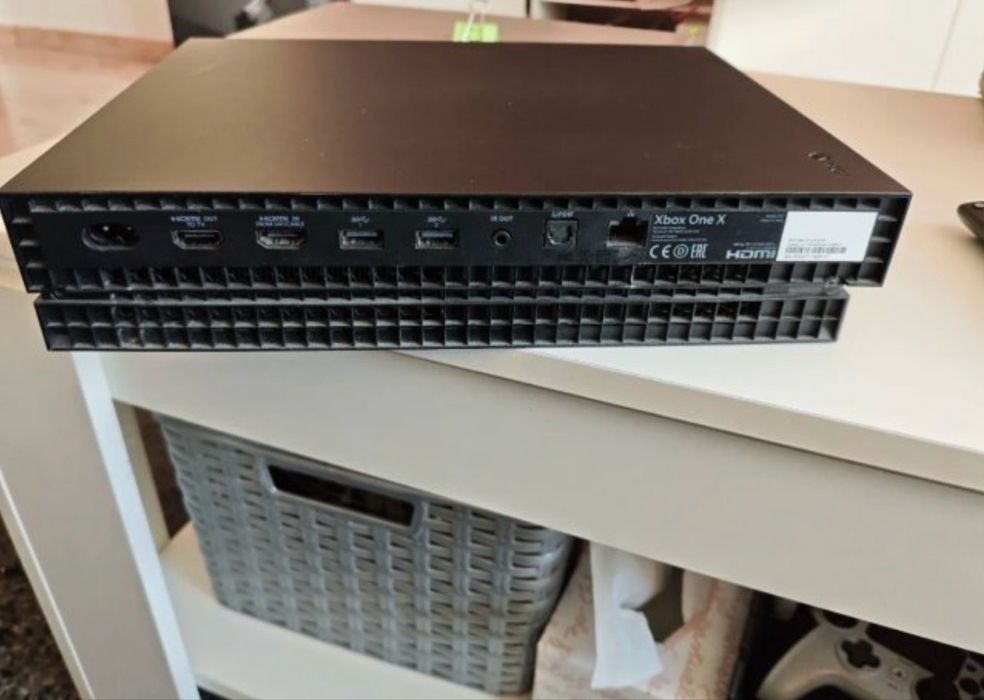 Xbox X preta 1tb