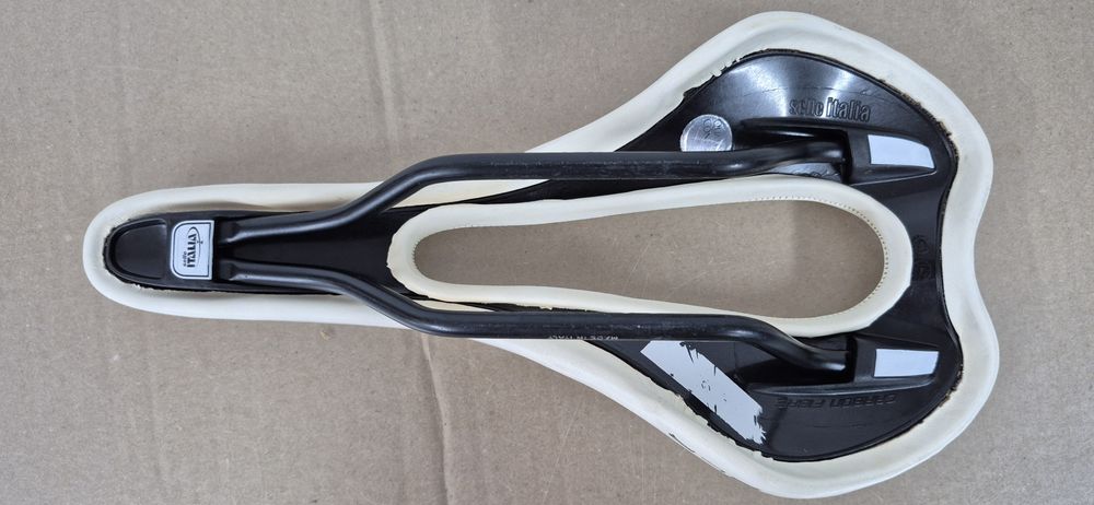 Siodełko Selle Italia SLR S3 Lady Carbon Fibre.