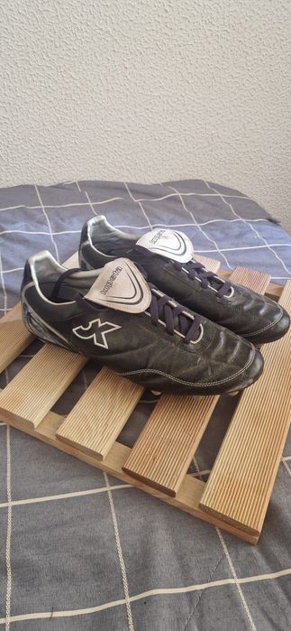 Rubber-Cleated Football Boots