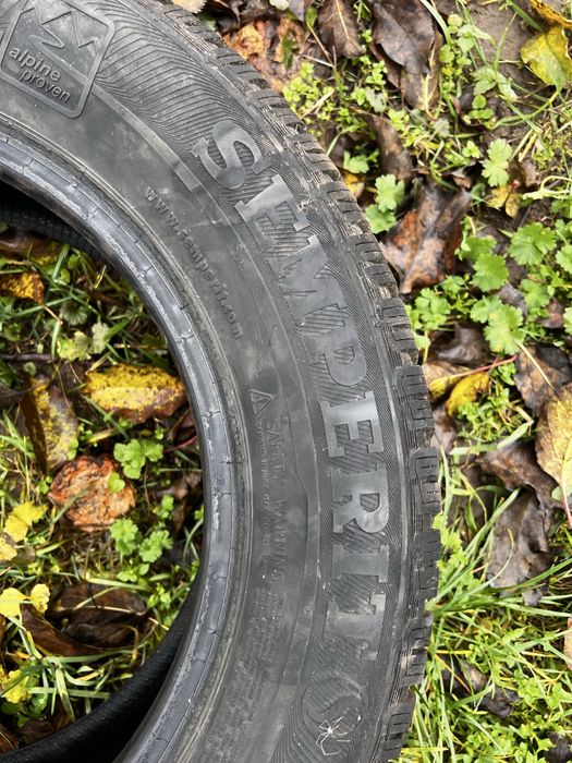 Резина 195/65 R15 зима 4шт.