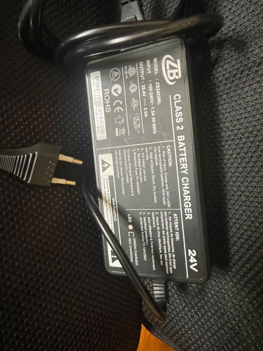 Vendo Cadeira de Rodas Elétrica