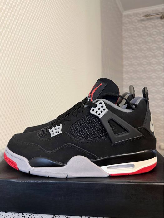 Чоловічі Nike Air Jordan 4 Retro Bred