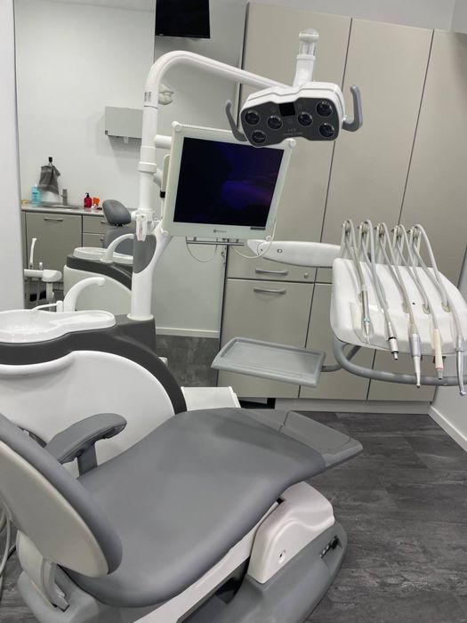 Стоматологічна установка Fedesa Acanto-M | реставрована