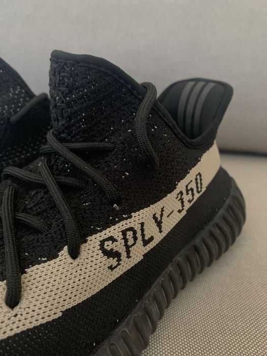 Yeezy Boost 350 Black