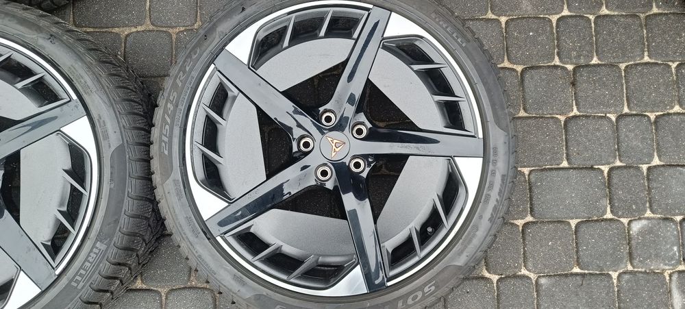 Felgi20 Cupra 5x112 Formentor opona zima 7,5mm 2021r kpl