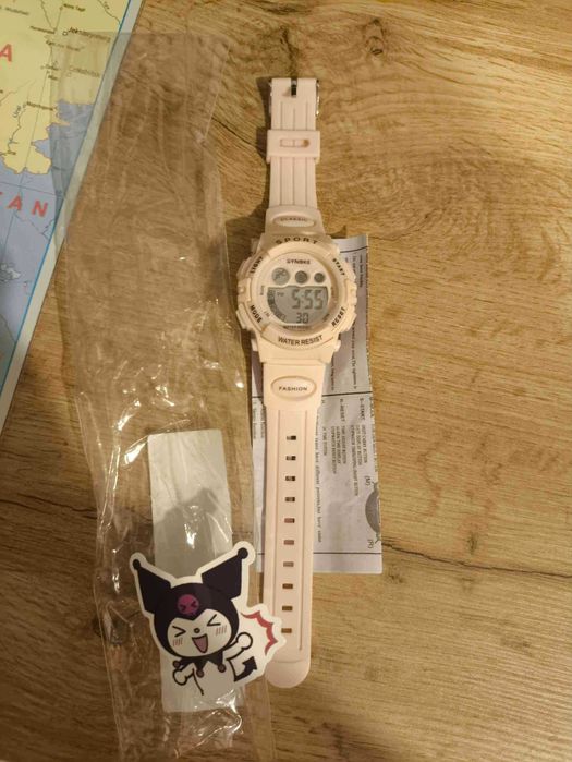 Nowy różowy zegarek elektroniczny Synoke - gumowy pasek