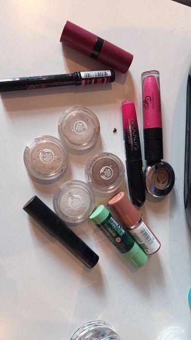 12 kosmetyków Bourjois golden rose the body shop
