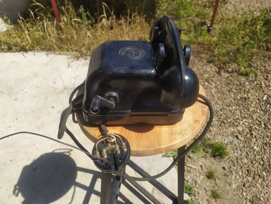 Продам ретро телефон тап