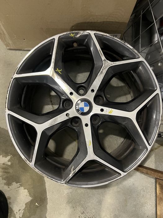 Диск BMW X1 r18 на запаску або під рихтовку