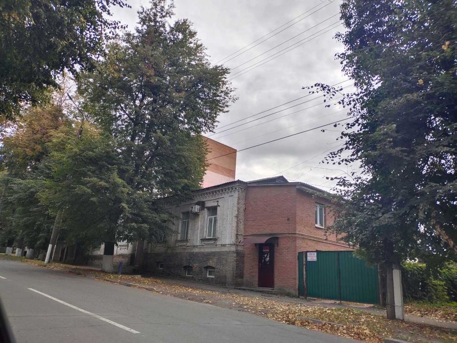 Земельна ділянка в центрі м. Ромни