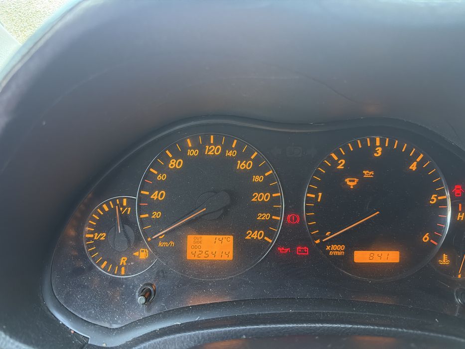 Toyota avansis vendo — photo 5