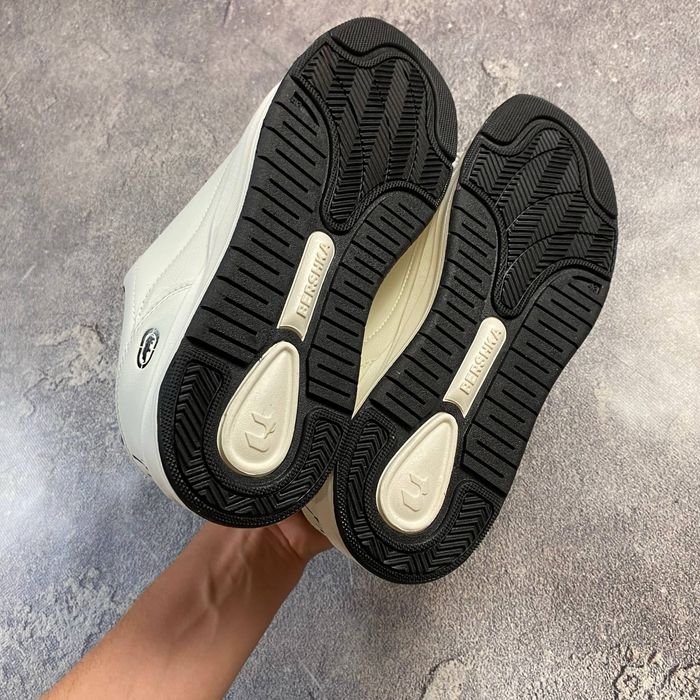 Ecko unltd x Bershka southpole style
