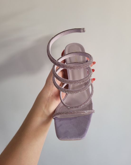 Nowe fioletowe liliowe sandałki na obcasie szpilki czółenka 40